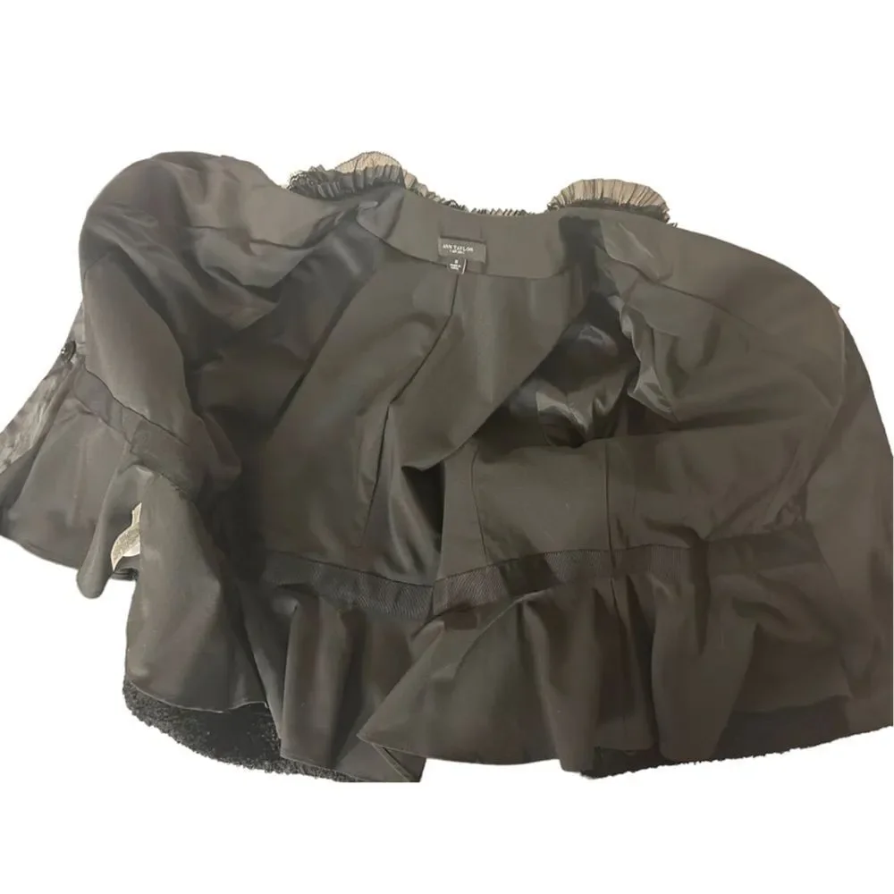 Ann Taylor Black Wool Blend Cropped Blazer With Lace & Ruffles Size‎ 8